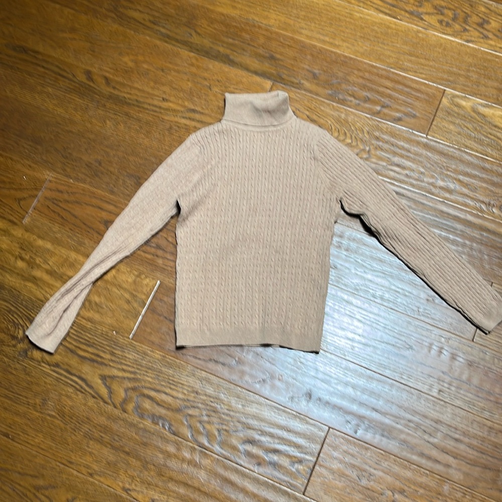 Women’s Cable Knit Turtleneck Sweater - Beige